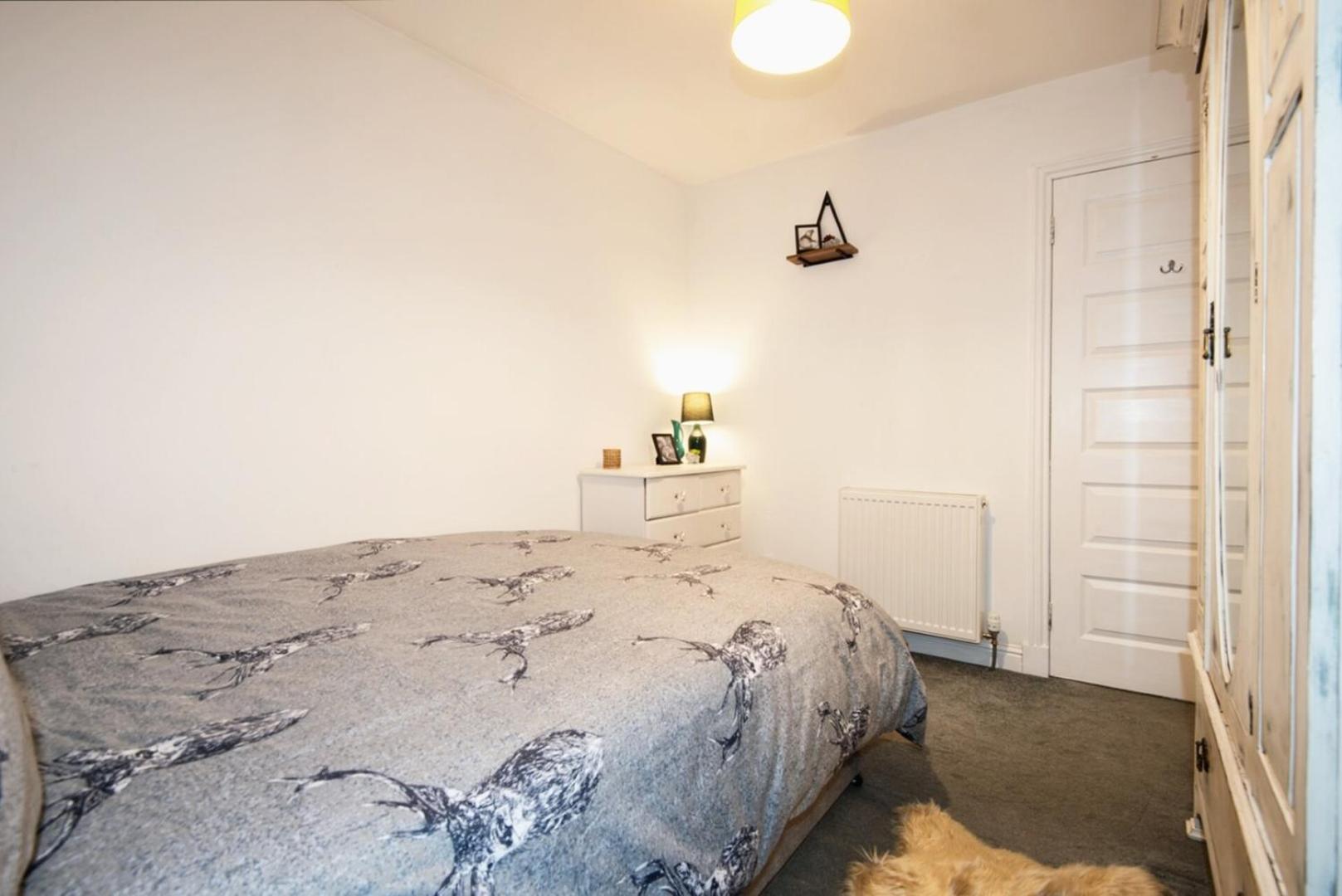 Charming 2 Bedroom Flat In The Heart Of Kirriemuir 키리뮈어 외부 사진